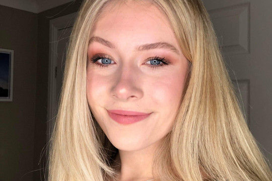 Emelie Revens 2